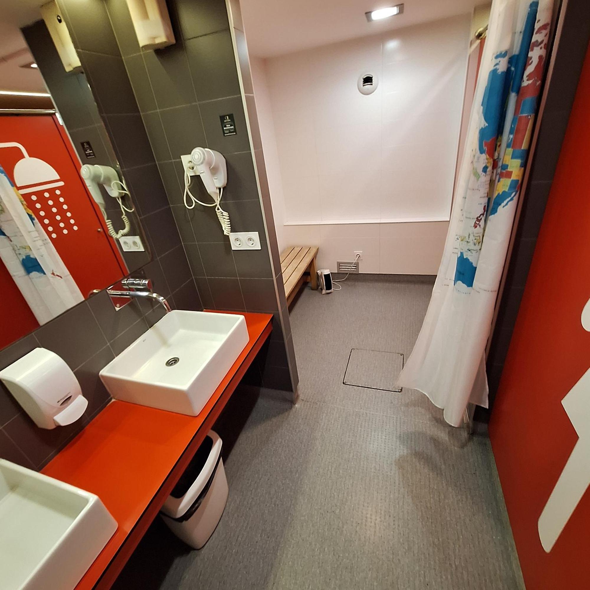 Hostel Casa Ibarrola Пампона Екстериор снимка